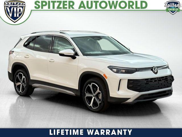 new 2025 Volkswagen Tiguan car, priced at $32,452
