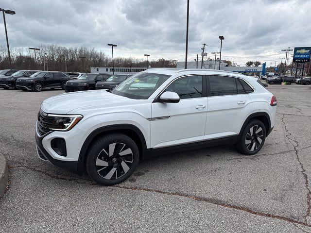 new 2026 Volkswagen Atlas Cross Sport car