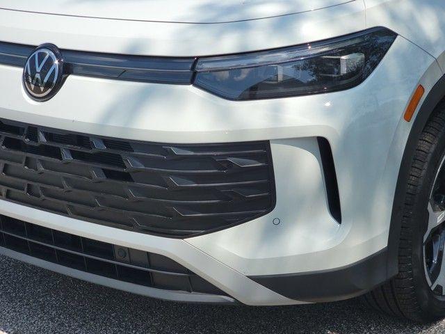 new 2025 Volkswagen Tiguan car, priced at $35,019