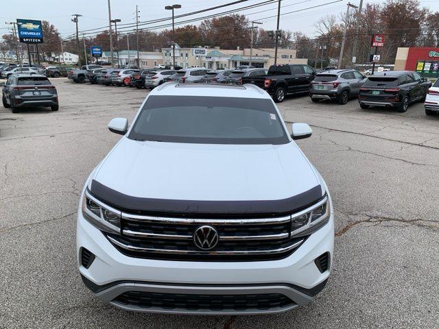 used 2022 Volkswagen Atlas Cross Sport car, priced at $25,495