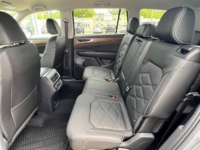 new 2026 Volkswagen Atlas car
