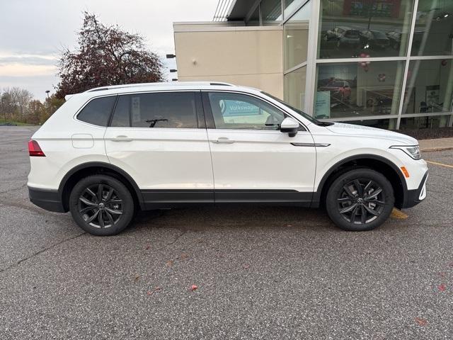 new 2024 Volkswagen Tiguan car, priced at $31,570