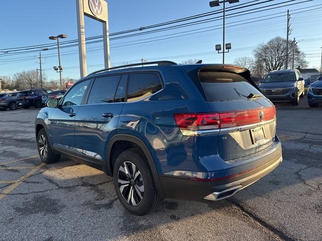 new 2025 Volkswagen Atlas car, priced at $38,668