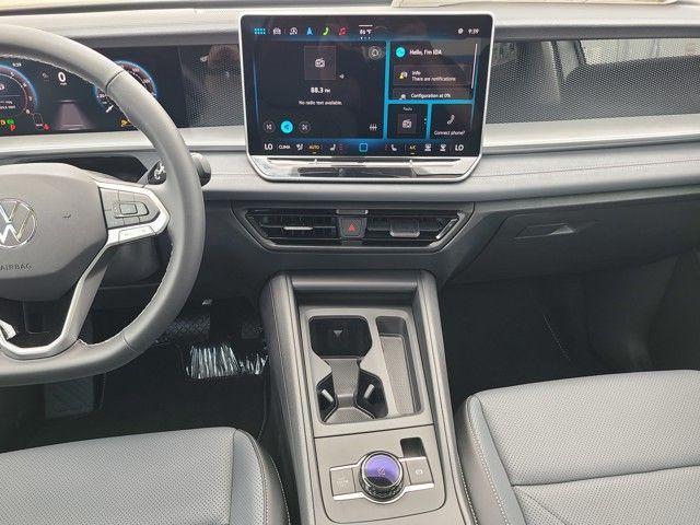 new 2025 Volkswagen Tiguan car, priced at $34,293