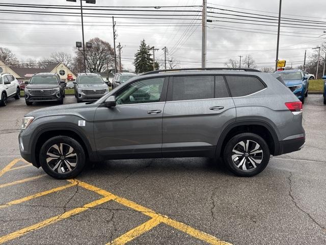 new 2025 Volkswagen Atlas car, priced at $38,168