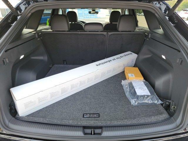 new 2026 Volkswagen Atlas Cross Sport car