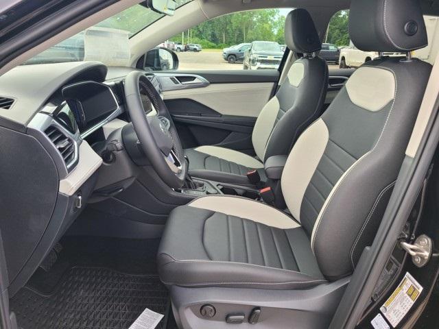 new 2025 Volkswagen Taos car, priced at $34,298