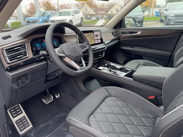 new 2025 Volkswagen Atlas car, priced at $52,565