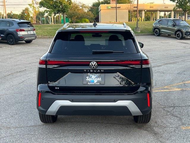 new 2025 Volkswagen Tiguan car, priced at $33,987