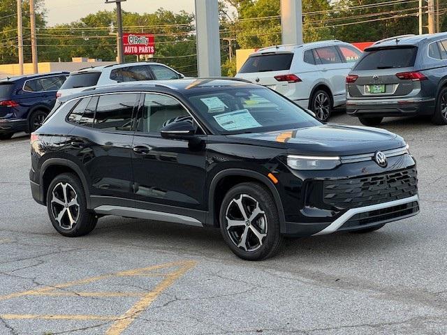 new 2025 Volkswagen Tiguan car, priced at $33,987
