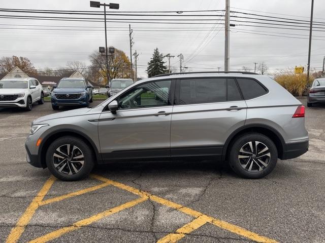 new 2024 Volkswagen Tiguan car, priced at $27,775