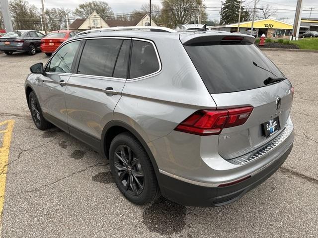 new 2024 Volkswagen Tiguan car, priced at $35,204