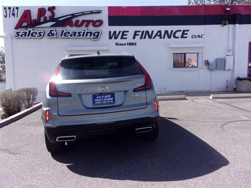 used 2025 Cadillac XT4 car, priced at $43,997