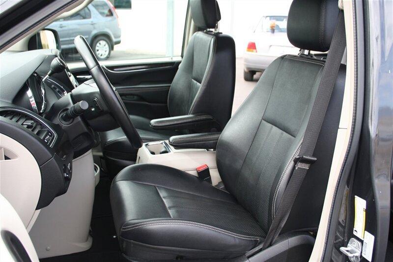 used 2014 Chrysler Town & Country car, priced at $9,997