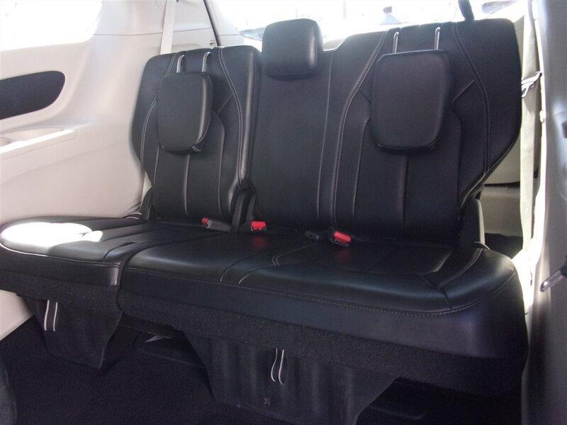 used 2023 Chrysler Pacifica Hybrid car, priced at $23,777