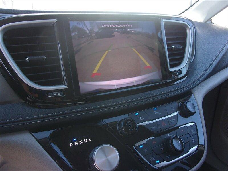 used 2023 Chrysler Pacifica Hybrid car, priced at $23,777