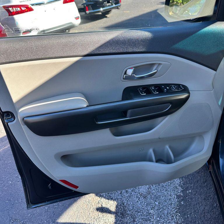 used 2016 Kia Sedona car, priced at $8,700