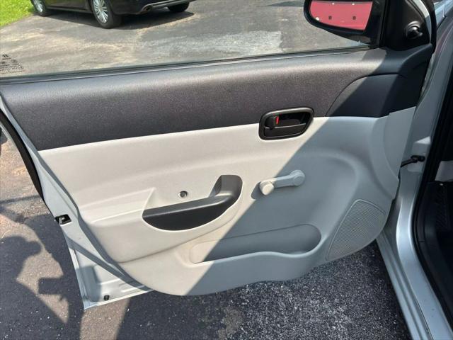 used 2009 Hyundai Accent car, priced at $4,500