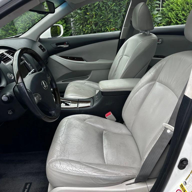 used 2011 Lexus ES 350 car, priced at $8,900