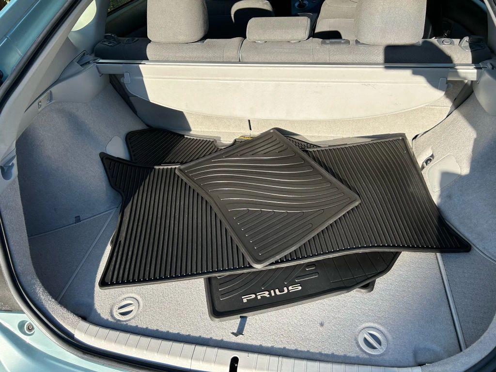 used 2015 Toyota Prius car, priced at $9,600
