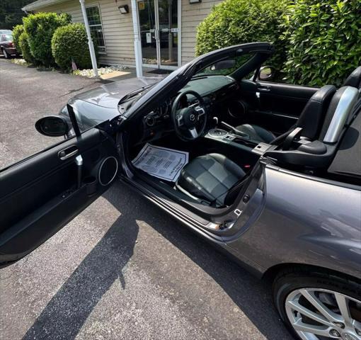 used 2006 Mazda MX-5 Miata car, priced at $7,900