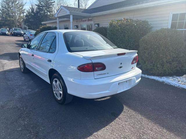 used 2002 Chevrolet Cavalier car, priced at $3,200