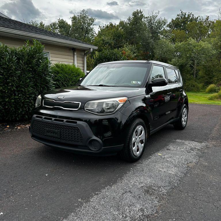 used 2015 Kia Soul car, priced at $5,900