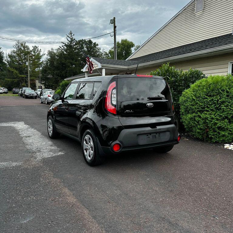 used 2015 Kia Soul car, priced at $5,900