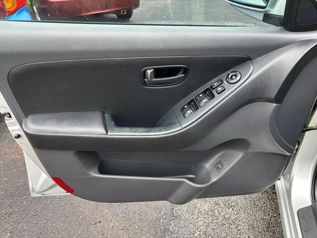 used 2009 Hyundai Elantra car, priced at $5,200