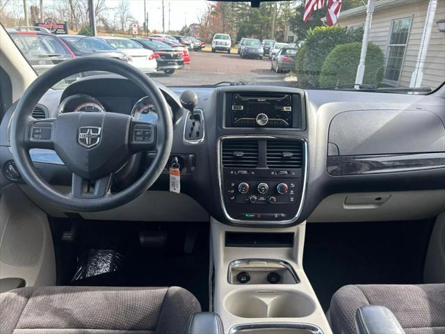 used 2014 Dodge Grand Caravan car, priced at $8,900