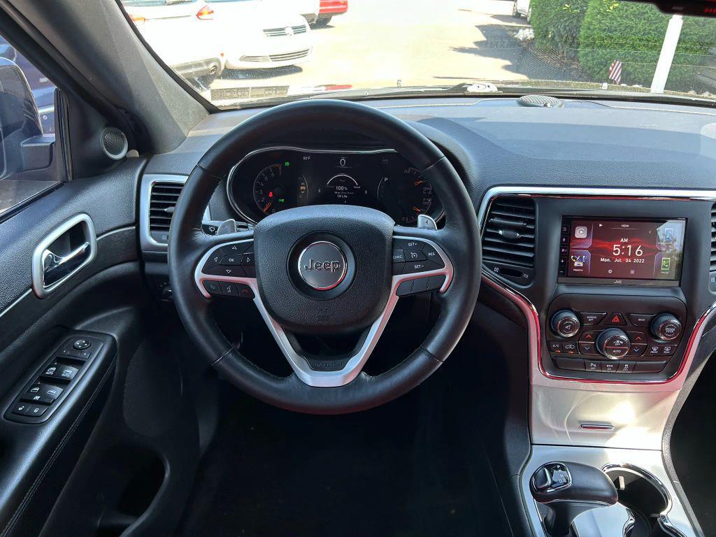 used 2015 Jeep Grand Cherokee car, priced at $14,400