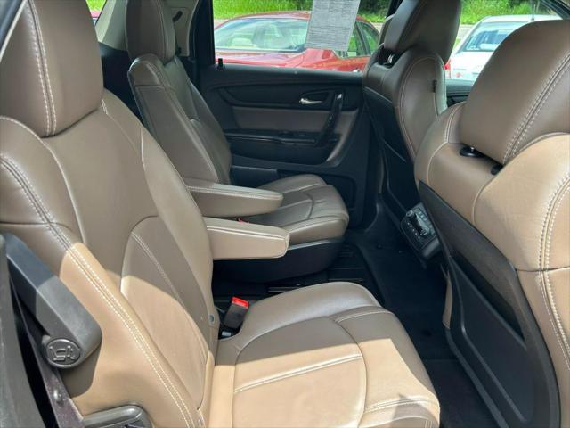 used 2015 GMC Acadia car, priced at $10,900