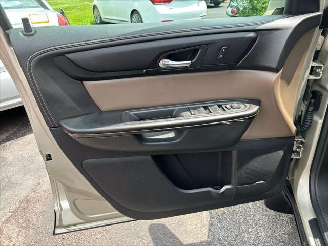 used 2015 GMC Acadia car, priced at $10,900