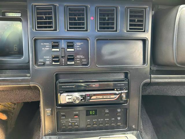 used 1989 Chevrolet Corvette car, priced at $8,900