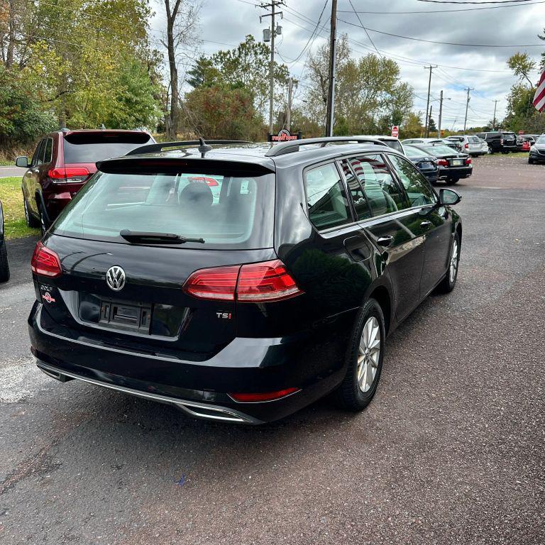 used 2018 Volkswagen Golf SportWagen car, priced at $10,900