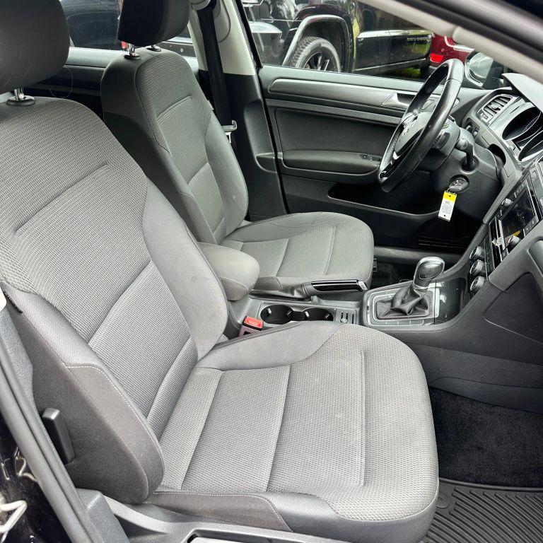 used 2018 Volkswagen Golf SportWagen car, priced at $10,900