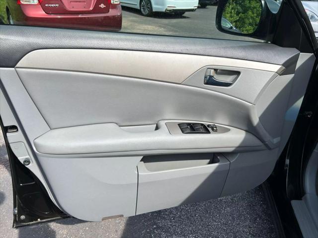 used 2009 Toyota Avalon car, priced at $8,700
