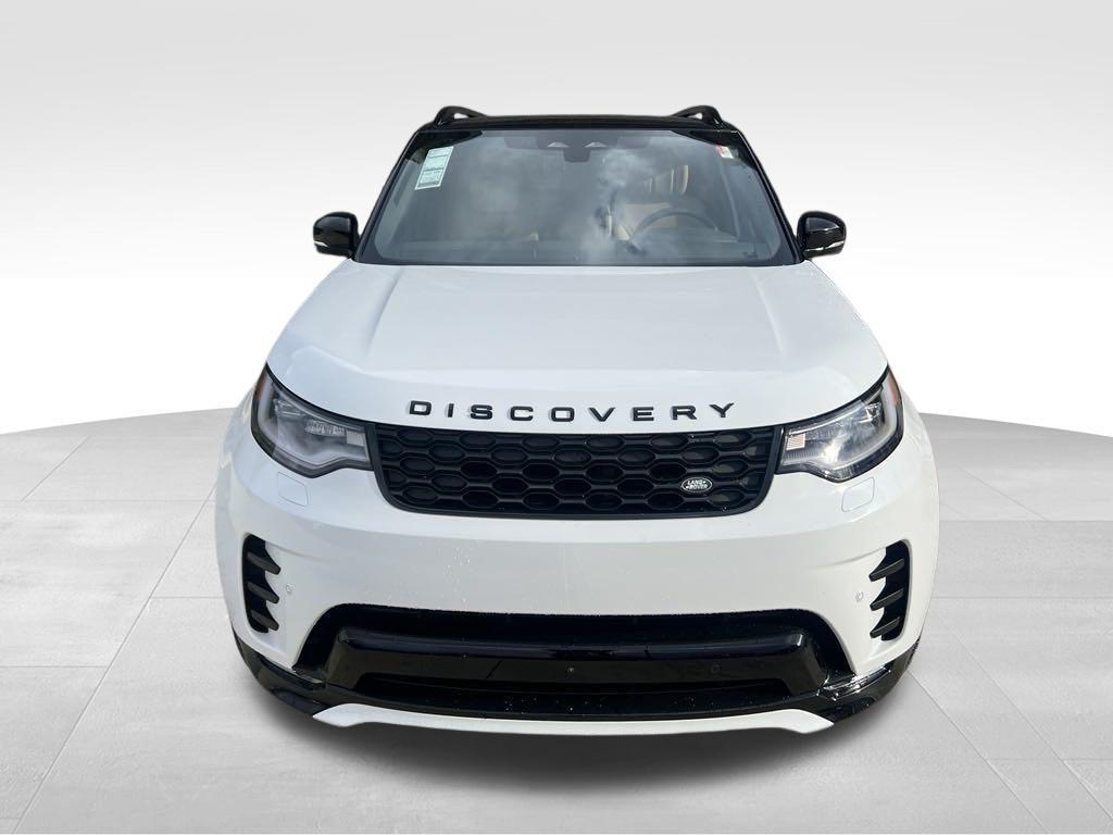 new 2025 Land Rover Discovery car, priced at $75,525