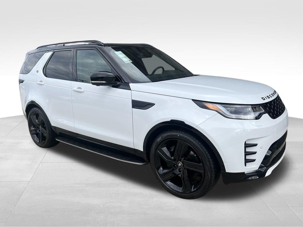 new 2025 Land Rover Discovery car, priced at $75,525