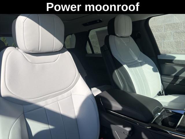 new 2025 Land Rover Range Rover Sport car, priced at $102,790