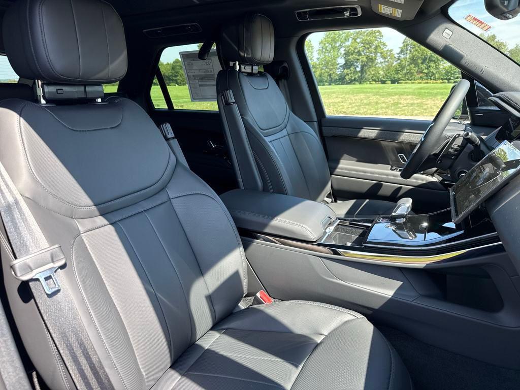 new 2025 Land Rover Range Rover Sport car, priced at $94,740