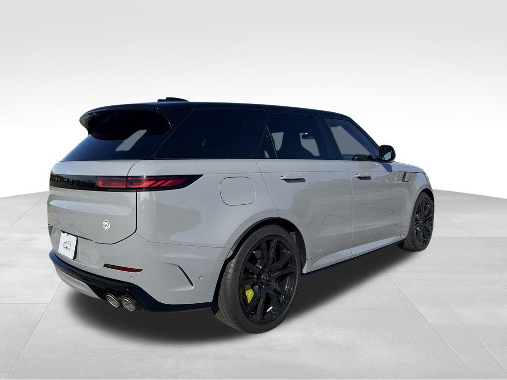 new 2025 Land Rover Range Rover Sport car, priced at $200,205