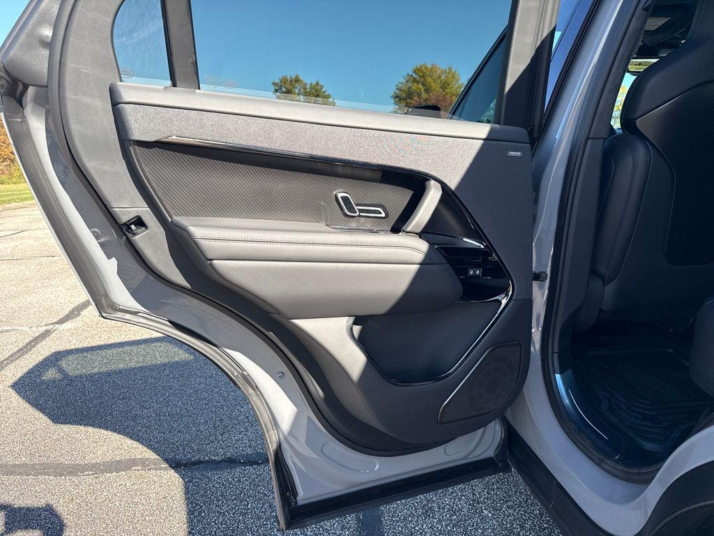 new 2025 Land Rover Range Rover Sport car, priced at $200,205