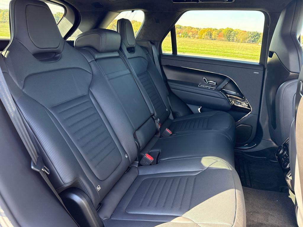 new 2025 Land Rover Range Rover Sport car, priced at $200,205