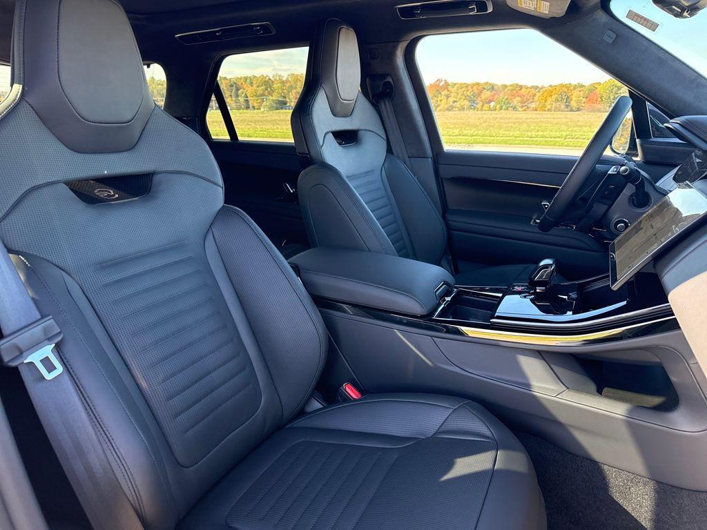 new 2025 Land Rover Range Rover Sport car, priced at $200,205