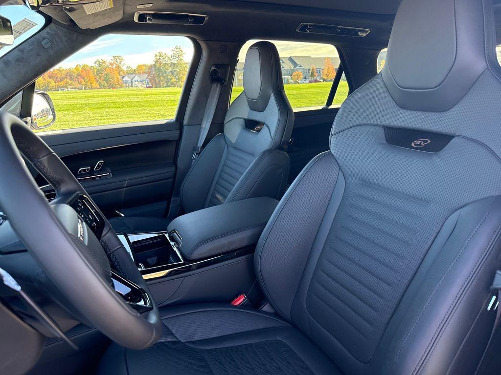 new 2025 Land Rover Range Rover Sport car, priced at $200,205