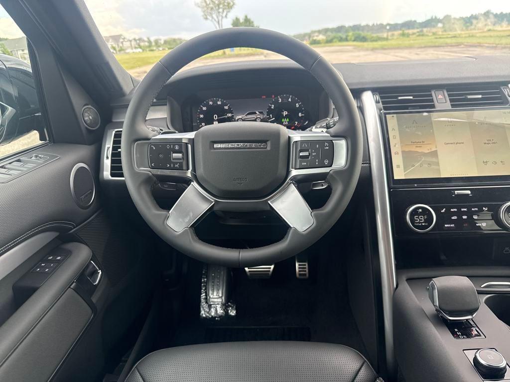 new 2025 Land Rover Discovery car, priced at $76,203