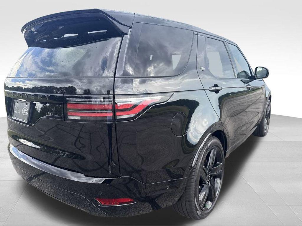 new 2025 Land Rover Discovery car, priced at $76,203