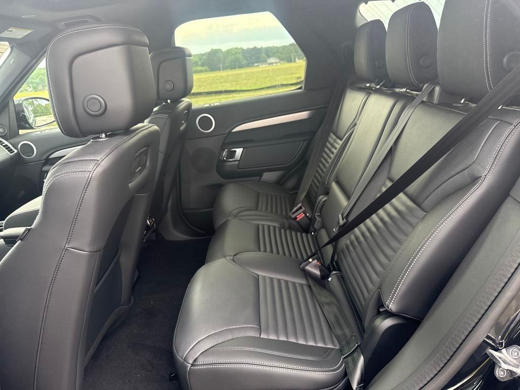 new 2025 Land Rover Discovery car, priced at $76,203
