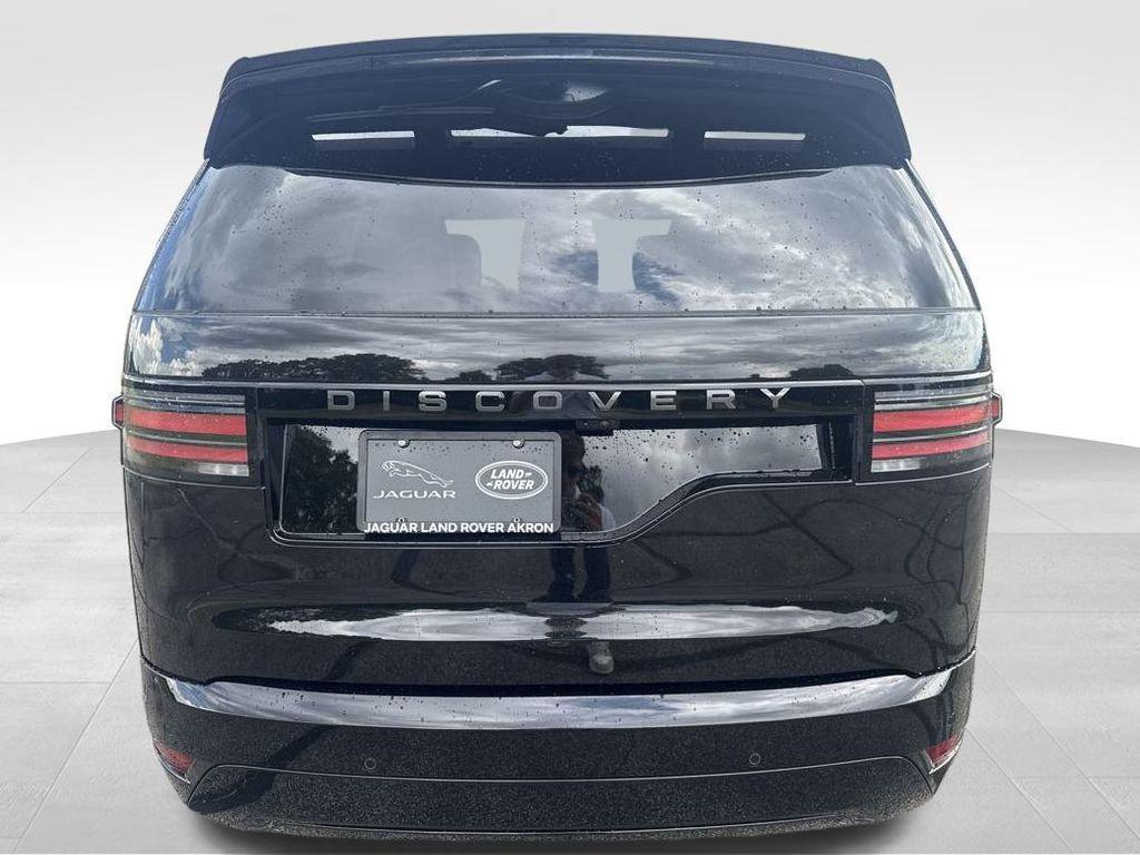 new 2025 Land Rover Discovery car, priced at $76,203